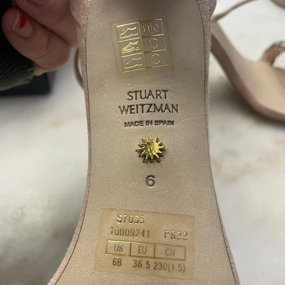 Stuart Weitzman Nude Heels with Silver Detailing - Picture 3 of 4